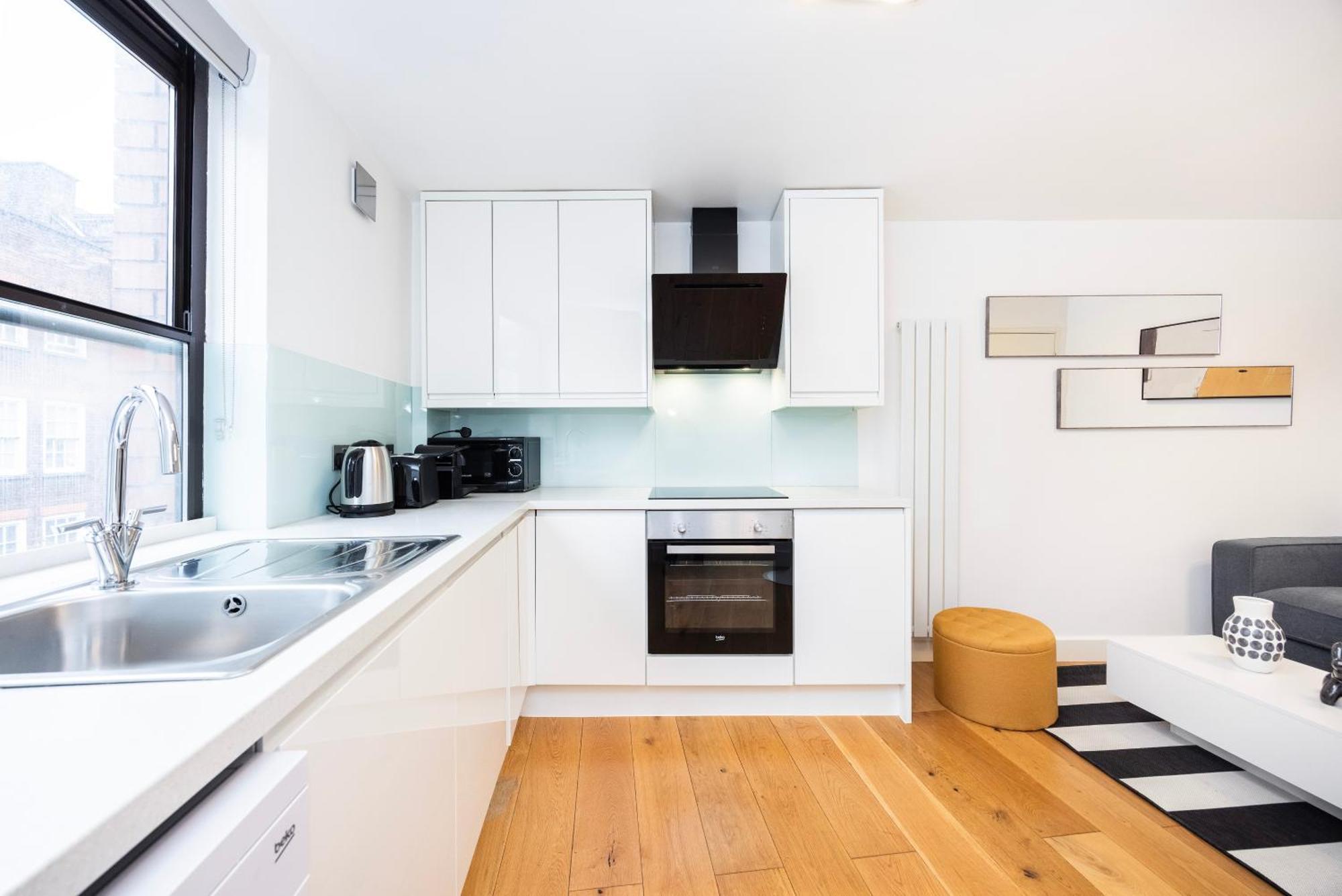Stunning 2bed In Soho,steps From Piccadilly Circus * Londres