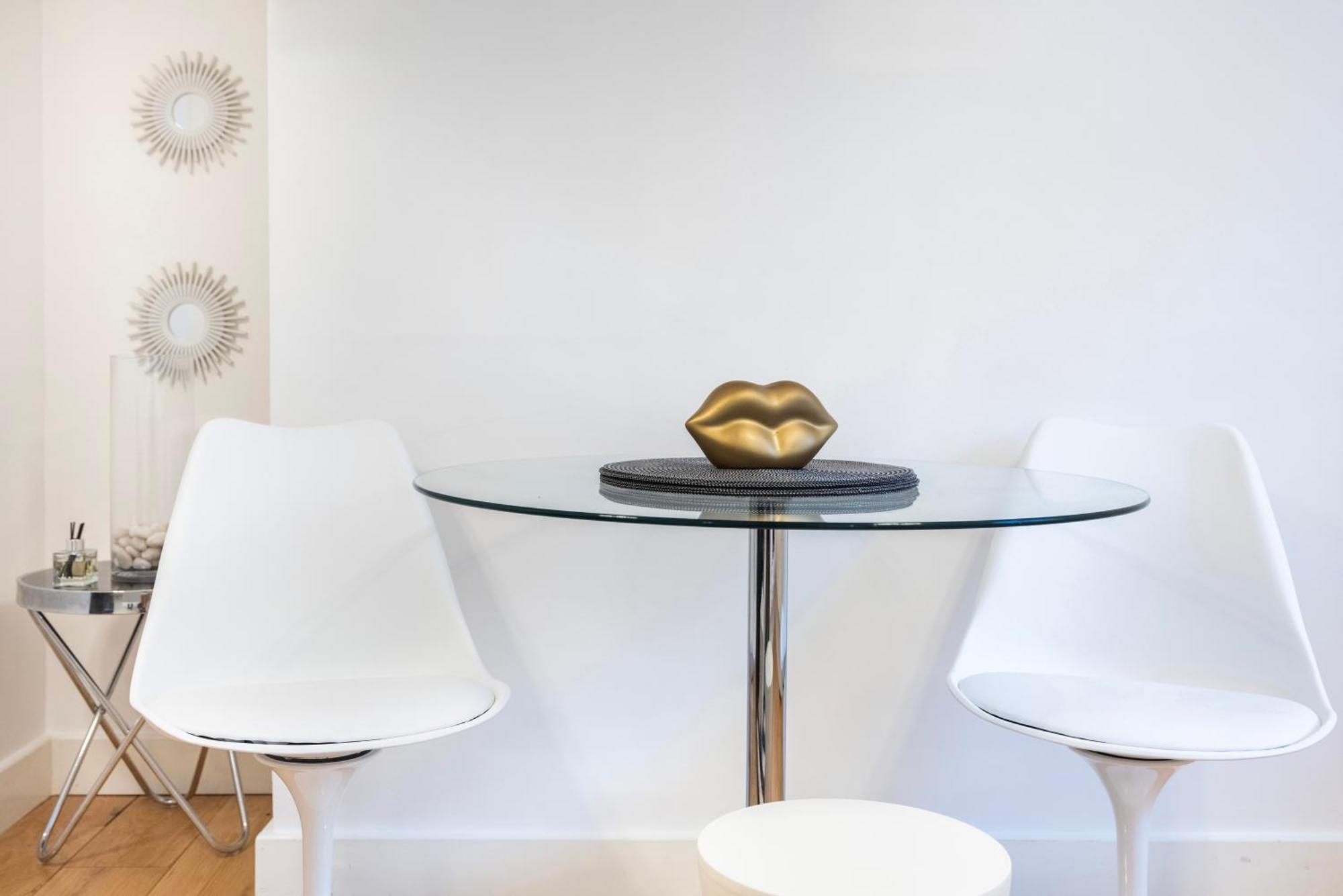 Apartamento Stunning 2bed In Soho,steps From Piccadilly Circus Londres